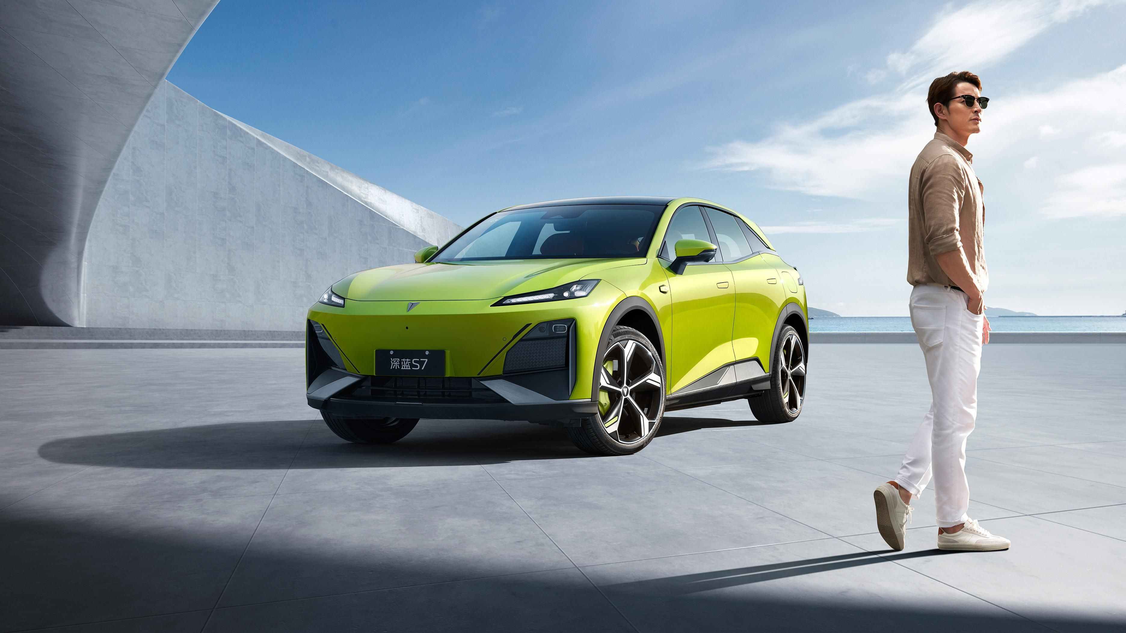 直擊新能源汽車(chē)日常痛點(diǎn)，深藍(lán)S7起售價(jià)14.99萬(wàn)元破解用戶(hù)顧慮